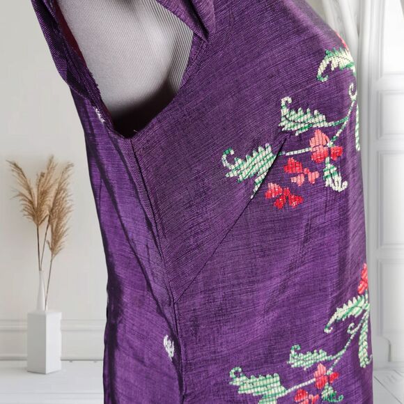 Vintage 60s Embroidered Sharkskin Shift Dress Size L Cap Sleeve Purple Mexican - Picture 8 of 16